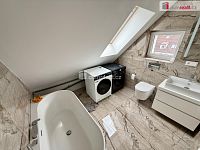 Pronájem prostorného bytu 2+1 se zahradou, 52 m², Velké Přílepy - 2