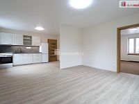 Dlouhodobý pronájem bytu 2+kk v Dalovicích  - 6