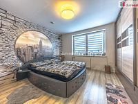 Prodej rodinného domu 8+2, 209m2, Spojenců, Horní Počernice, Praha - 6