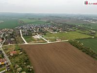 Kompletně zasíťovaný stavební pozemek plochy 1023m2 v malebné obci Čakovičky v blízkosti Prahy - 10