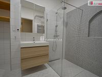 Pronájem 2kk 64m2 + balkon Plzeň Jižní Předměstí, Hálkova ulice - 4