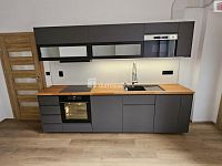 Pronájem 4+1 105m2 P8 Libeň Palmovka Turnovská po rekonstrukci nezařízeno - 4