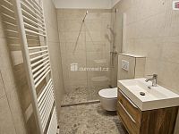 Pronájem 4+1 105m2 P8 Libeň Palmovka Turnovská po rekonstrukci nezařízeno - 9