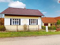 Prodej RD v Petrohradě, okres Louny