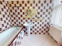 Prodej RD v Petrohradě, okres Louny - 9