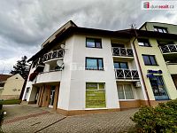 Pronájem prostorného bytu v blízkosti centra města Vizovice - 9