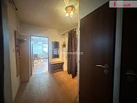 prodej rodinného domu se zahrádkou  - 4