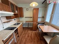 Prodej bytu 1+1 37 m2 Králův Dvůr před rekonstrukcí panel komora sklep