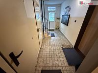 Prodej bytu 1+1 37 m2 Králův Dvůr před rekonstrukcí panel komora sklep - 12