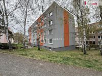 Prodej bytu 1+1 37 m2 Králův Dvůr před rekonstrukcí panel komora sklep - 15