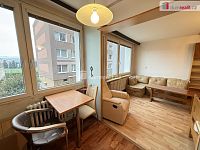 Prodej bytu 1+1 37 m2 Králův Dvůr před rekonstrukcí panel komora sklep - 2