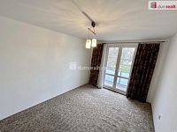 pronájem světlého a prostorného 2+1 s balkónem, PB - Jana Drdy - 4