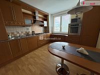 pronájem již zrekonstruovaného, plně vybaveného bytu 3+1 s dvěma balkóny - Čechovská, PB - 8