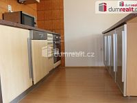 Pronájem bytu 1 + kk, 1. patro, výtah, 45 m2, bezbariérový byt - 14