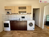 Pronájem světlého bytu 1+1, 40 m² - Lhotka - 2