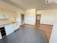 Pronájem bytu 3+kk 79 m2 terasa 7 m2 novostavba garážové stání