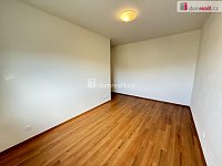 Pronájem bytu 3+kk 79 m2 terasa 7 m2 novostavba garážové stání - 6