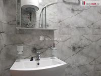 Pronájem 1+kk 27m2 P10 Vršovice činžovní dům rekonstrukce nezařízený - 4