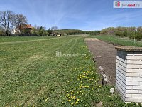 stavební pozemek o výměře  1.126 m2 v obci Všeradice, okr. Beroun - 2