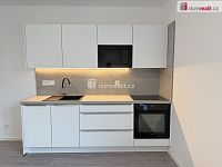 Pronájem bytu 2+kk, 48m2 v rezidenci Rolavská - 3