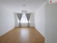 Pronájem bytu 3+1, 84 m2, Holečkova - 5