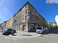 Pronájem prostorného bytu 3+kk, 71 m2 + sklep - 12