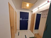 Pronájem prostorného bytu 3+kk, 71 m2 + sklep - 16