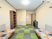 Pronájem bytu 3+kk, 68 m2, Chlebovická, Praha - 12