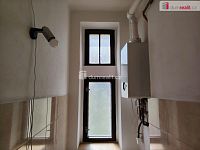 Pronájem prostorného bytu 3+1 o výměře 106m2 s prosklenou verandou, ul.Purkyňova, Děčín - 14