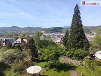 Pronájem prostorného bytu 3+1 o výměře 106m2 s prosklenou verandou, ul.Purkyňova, Děčín - 17