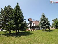Zavedený hotel s restaurací přímo na sjezdu u dálnice u Chebu - Odrava - 25