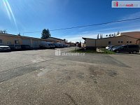 Poděbrady - pronájem garáže se 2 vjezdy 90 m2 - 10