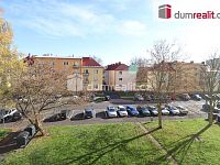 Pronájem bytu 3+1 s balkonem v Ostrově  - 6