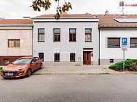 Dvougenerační RD 5+kk se dvorem Břeclav