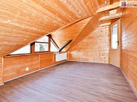 Prodej RD 7+1 350m2 se stodolou pozemek 1685m2 - 13