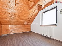 Prodej RD 7+1 350m2 se stodolou pozemek 1685m2 - 14
