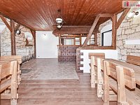 Prodej RD 7+1 350m2 se stodolou pozemek 1685m2 - 20