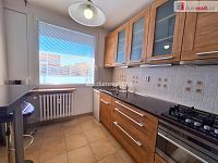 pronájem bytu 2+1 4m2 P6 Břevnov Anastázova částečně zařízen terasa 13m2 sklep - 11