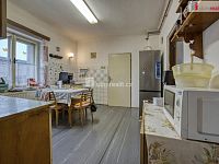 Prodej dvougeneračního rodinného domu v obci Újezd nad Lesy - 20