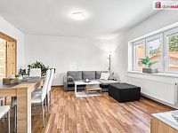 Rodinný dům s garáží a zahradou, Pernink - 12