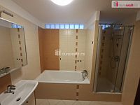 Pronájem prostorného bytu 4+kk /L/sklep, Praha 4, metro Háje - 11