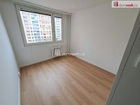 Pronájem prostorného bytu 4+kk /L/sklep, Praha 4, metro Háje - 7