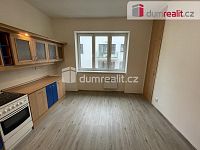 Pronájem bytu 2+kk 48 m2 P5 Košíře nezařízený cihla po rekonstrukci