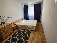 Pronájem 2kk 52m2 P9 Vysočany Pešlova balkon garáž zařízeno - 3