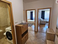 Pronájem 2kk 52m2 P9 Vysočany Pešlova balkon garáž zařízeno - 5