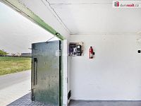 Garáž 18 m2 na klidném místě - 2