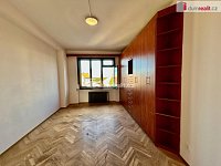 Byt v centru Kolína 3+1 81 m2 3. patro - 5