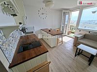 Pronájem garsoniéry s velým balkonem, komorou a sklepem, Praha 4 - Kamýk - 18