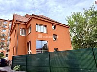 byt 1+1, 58 m2 + podíl na zahradě, K.Vary-Stará Role - 2