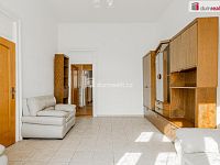 Pronájem bytu 53 m2 + sklep, náměstí Dr. M. Horákové, Karlovy Vary - 3